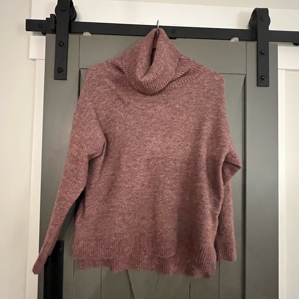 Altered State Turtleneck cowl neck Sweater- Women’s size s/m.
